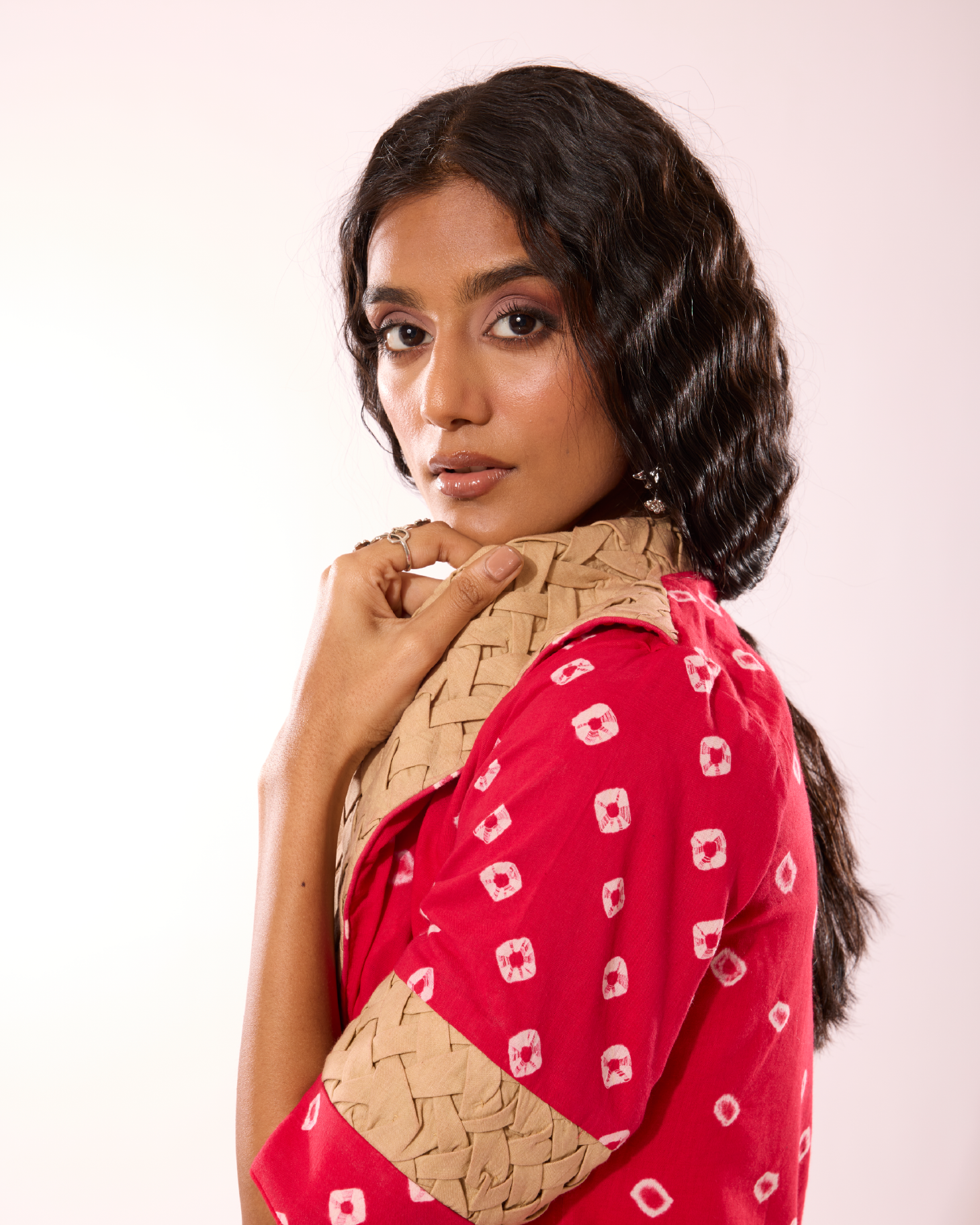 Kuvalai Reversible Sungudi Smocked Lapel Jacket