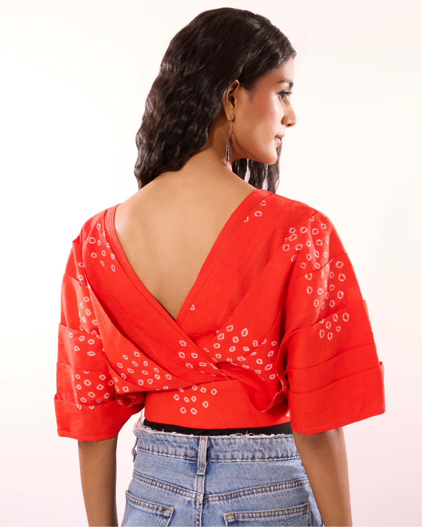 Eruzh Sungudi Pleated Crop Jacket