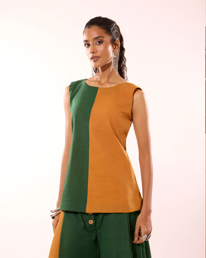 Kondrai Reversible Top